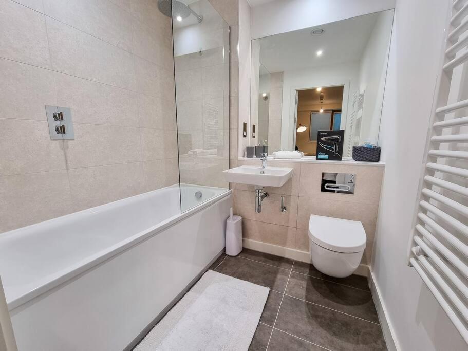 Luxury City Centre Townhouse With Parking Manchester Exterior foto